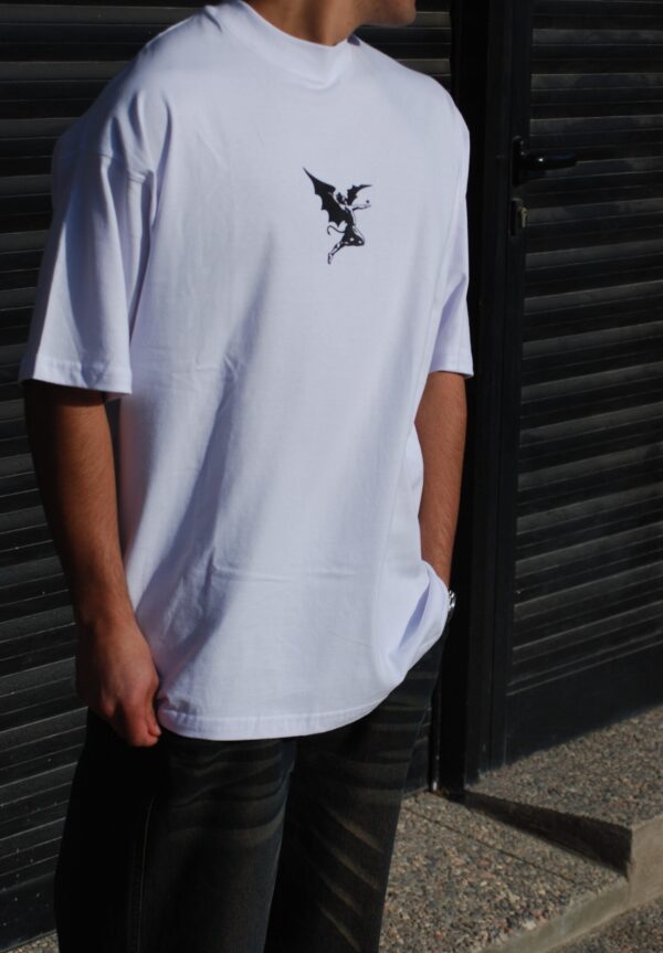 REMERA FAITH – EDICIÓN BLACK INSPIRED
