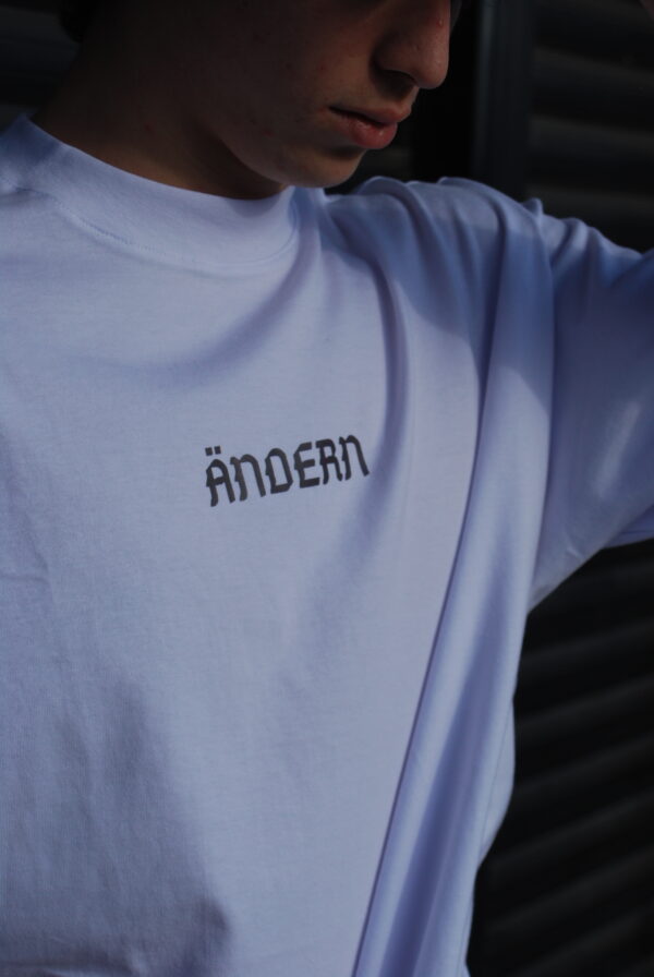 Rebelión – Remera Oversize Ändern